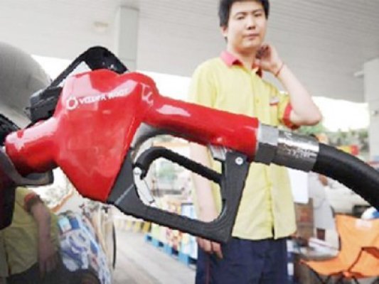 China, cel mai mare importator mondial de petrol